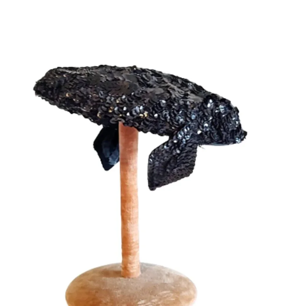1950s True Vintage Sm Black Cocktail Band Hat Completely Covered With Sequins - Picture 2 of 6